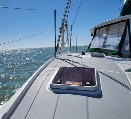 My family has been sailing several times with Cool Beans and we have had a fantastic time every time.